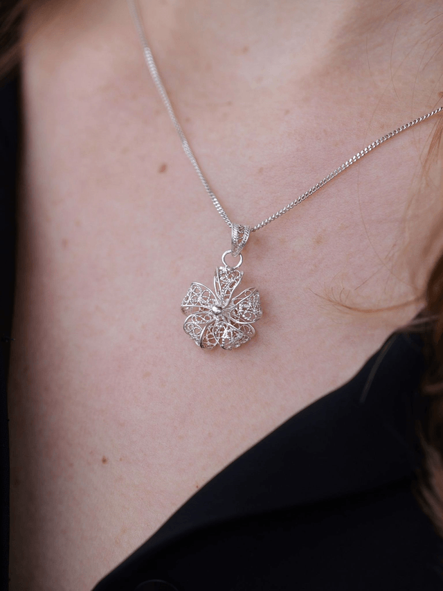 Bow Pendant