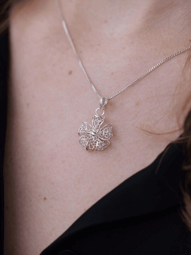 Bow Pendant